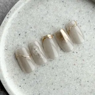 ネイル Aurum ♡︎ miyukiのネイルデザイン