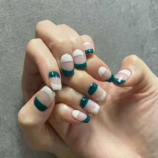 ネイル nailstudio eviz新宿店のネイルデザイン