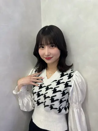 カラー 🍓URARA 🥀最強ハイトーン❤のヘアスタイル