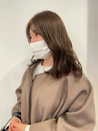 セミロング 佐藤 永夏のヘアスタイル