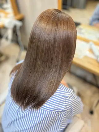 セミロング カラー 藤井 ユウキのヘアスタイル