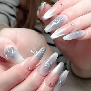 ネイル Queens 榊 まおのネイルデザイン