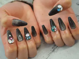 ネイル CYiG nail studio所属・kanai miwaのネイルデザイン