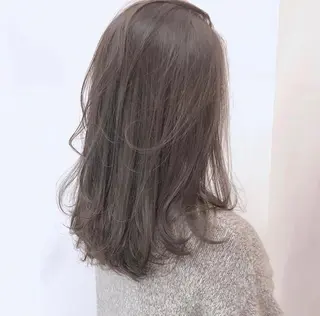 セミロング カラー HATSUMEI ゆうまのヘアスタイル