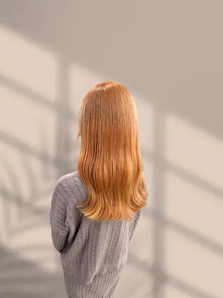 ロング カラー くすみミルクティー／ ブラウン🪡TOWAのヘアスタイル