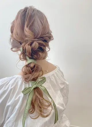 ロング ヘアアレンジ GRANLUSSO 〜グランルッソ駅前店所属・木口 嘉美のヘアスタイル