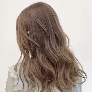 ロング カラー ブリーチカラー🐭♡ moeのヘアスタイル
