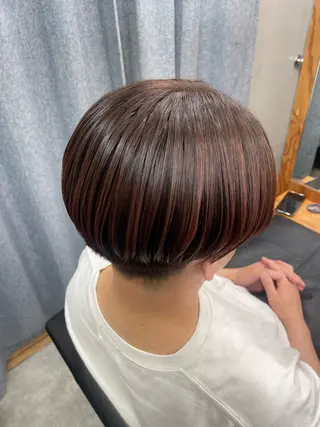 カラー メンズ 荒川 桃花のヘアスタイル