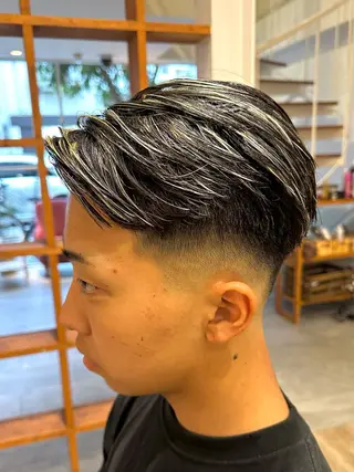 ショート カラー peakshair所属・堀江/メンズパーマ 𝒀𝑼𝑻𝑶のヘアスタイル