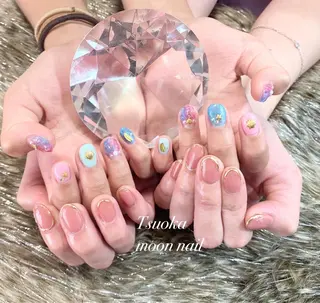 ネイル 🌙都岡 ムーンネイルのネイルデザイン