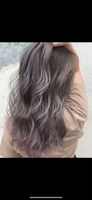 ロング 透け感カラー 顔周り/neneのヘアスタイル