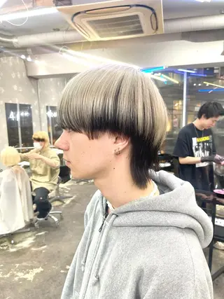 ショート カラー レイヤーカットとハイ トーン/HIROKIのヘアスタイル