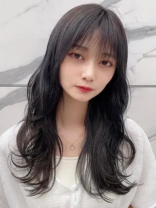 セミロング カラー 新宿/韓国風レイヤー 髪質改善/渋谷直樹のヘアスタイル
