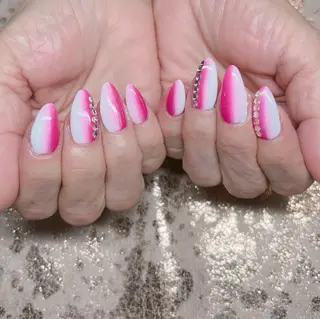 ネイル 個室ネイルサロンDolly  Girl〜ドーリーガール〜所属・DollyGirl KYOKOのネイルデザイン