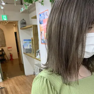 ミディアム カラー 🌱小顔魅せカット 透明感カラー/泉綺のヘアスタイル
