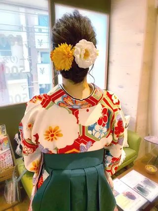 ミディアム ヘアアレンジ 青野 文香のヘアスタイル