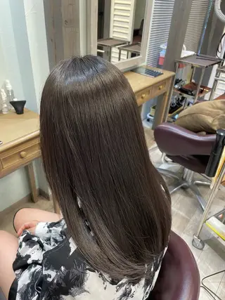 ロング 疋田 有莉のヘアスタイル