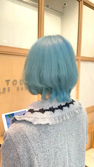 ショート カラー 🦋透明感カラー /ケアブリーチ🦋のヘアスタイル