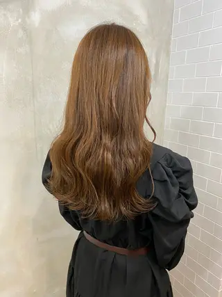 ロング ロアヘアーコーディネート所属・ナチュラルヘア /透明感/長井遥陽のヘアスタイル