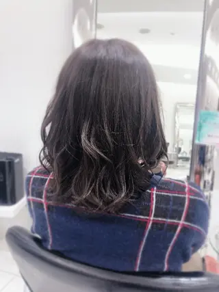 セミロング 仲村 貢のヘアスタイル