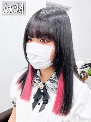 ロング カラー エクステ LuciAのヘアスタイル
