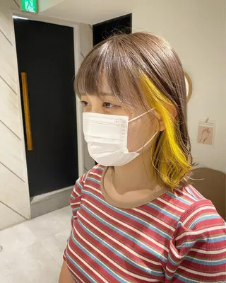 ショート デザイン🥇複雑履歴 ハイトーン特化のヘアスタイル