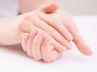 ネイル Beauty salon Ryu・ange所属・PEARL ROSE パールローズのネイルデザイン