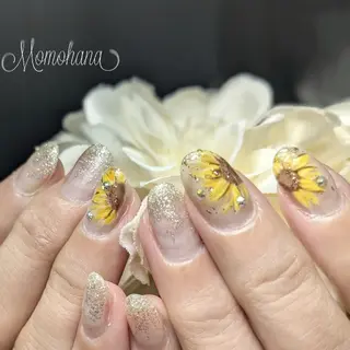 ネイル momohana  のネイルデザイン