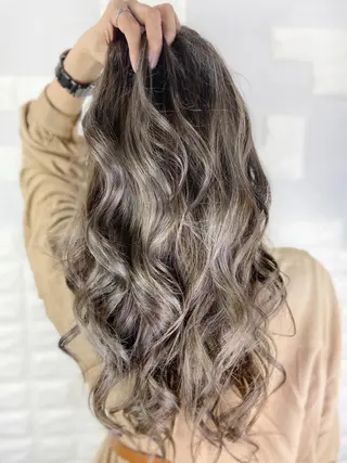 ロング カラー ヘアアレンジ Shelltie Fiel (シェルティフィエル)所属・次世代シールエクステ 錦糸町 小泉 朋之のヘアスタイル