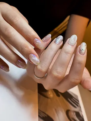 ネイル illum hicariのネイルデザイン