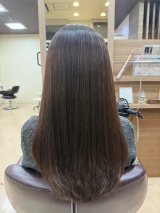 ロング 茅根 紗加のヘアスタイル