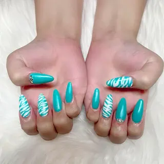 ネイル Nail Salon RINO所属・伊藤 なつみのネイルデザイン