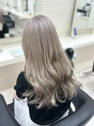 ロング 🎀淡めモテカラー WAKANA🎀のヘアスタイル