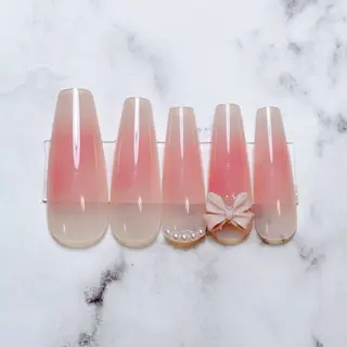 ネイル 🍑Yun nail 店長🍑のネイルデザイン