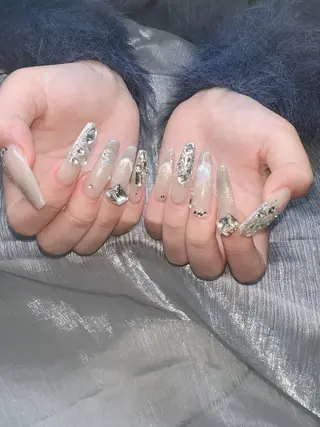 ネイル Lee Nailsのネイルデザイン