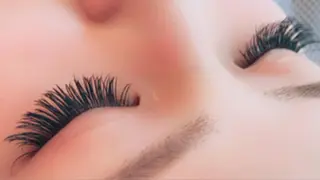 マツエク・マツパ SINCERELY シンシアリー🌈のネイルデザイン