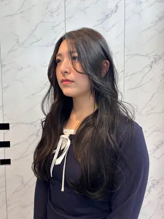 ロング miu /透明感カラーのヘアスタイル