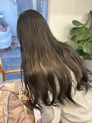 ロング カラー 赤み消しカラー/ オリーブ/トモキのヘアスタイル