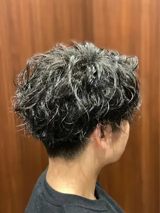 ミディアム パーマ メンズ 高垣 大輔のヘアスタイル