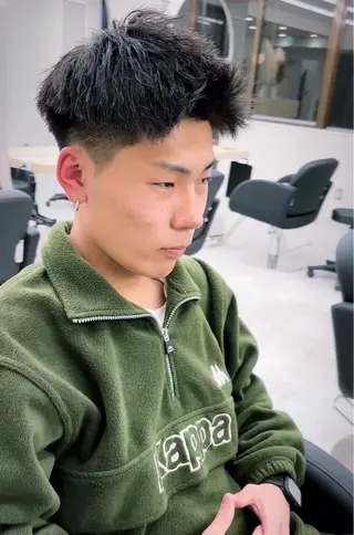 ショート パーマ 『最新ヘア・髪革命』 🐬YUYA🐬のヘアスタイル