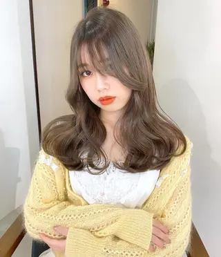 カラー mizuki/ピンク ベージュ.レイヤーのヘアスタイル