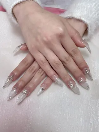 ネイル FanFan 長さ出し専門のネイルデザイン