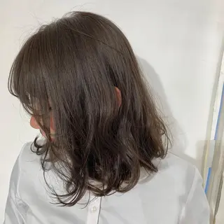 セミロング カラー パーマ ヘアアレンジ 加藤 綾華のヘアスタイル