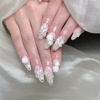 ネイル Maggie Nail🦩のネイルデザイン