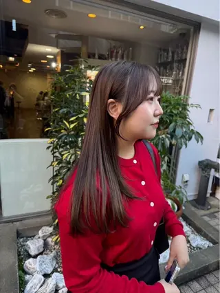 ロング 透明感カラー🌱 🍑天野琴音🍑のヘアスタイル