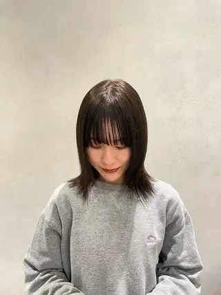 ミディアム ハイトーン/ブロンド ベージュ♡カレンのヘアスタイル