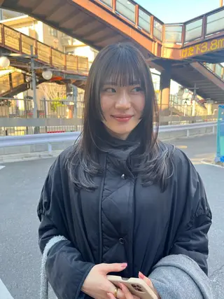 ロング 🦮shiori アイドルオタク🦮のヘアスタイル