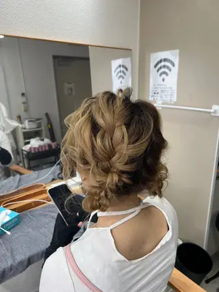 ミディアム ヘアアレンジ 山室 敬義のヘアスタイル