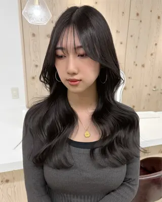 ロング カラー 新宿/韓国ヘア/ 髪質改善ストレートのヘアスタイル