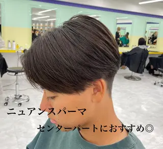 セミロング パーマ ヘアアレンジ メンズ 艶カラー の達人のヘアスタイル